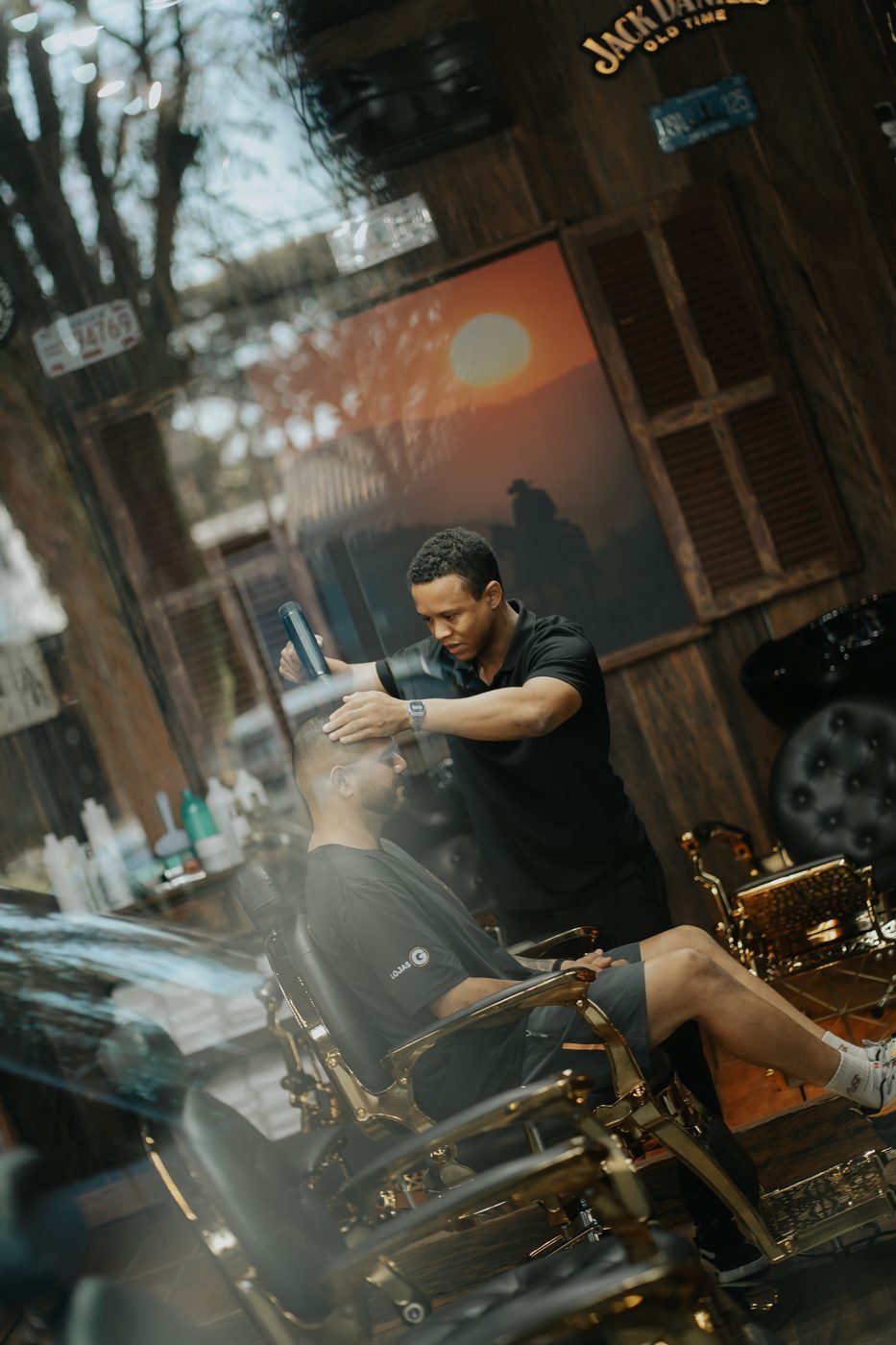 Corte texturizado natural — The Barber Pub, barbearia em Maringá